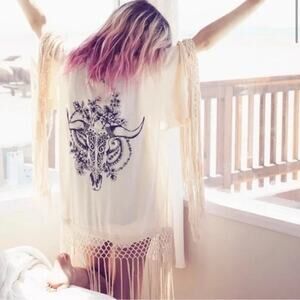 SPELL & Gypsy OS One Size Fringe Kimono Indian Summer Boho Bull Floral Back
